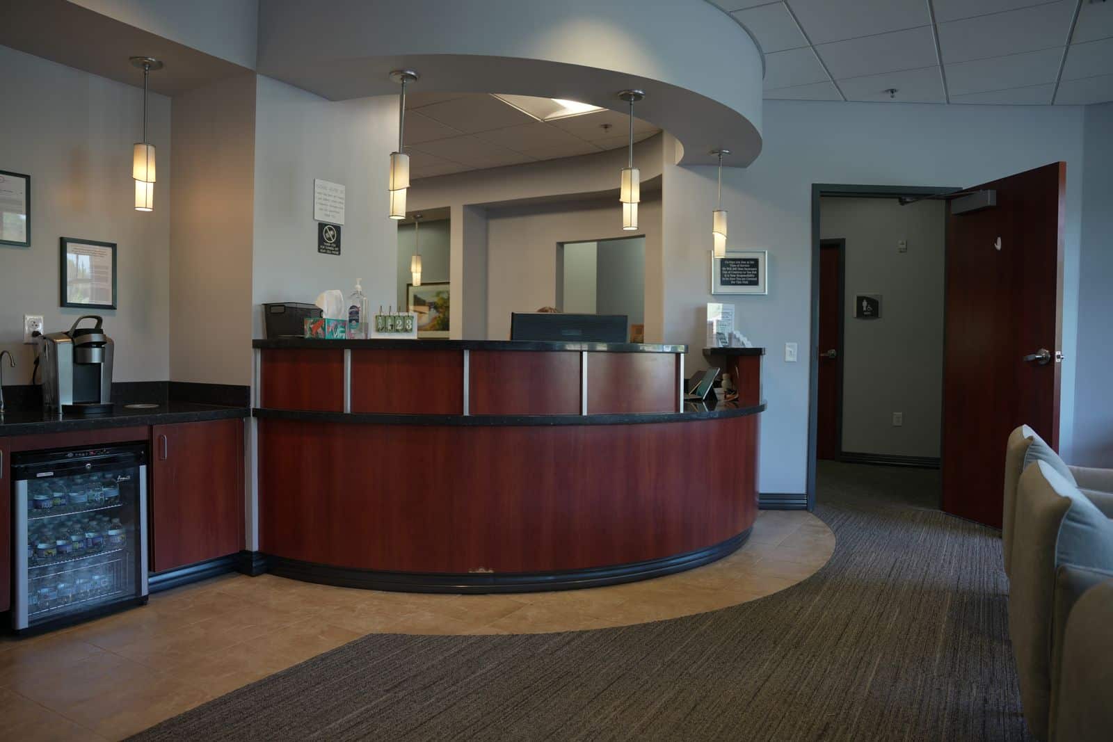 lobby desk dentist office
