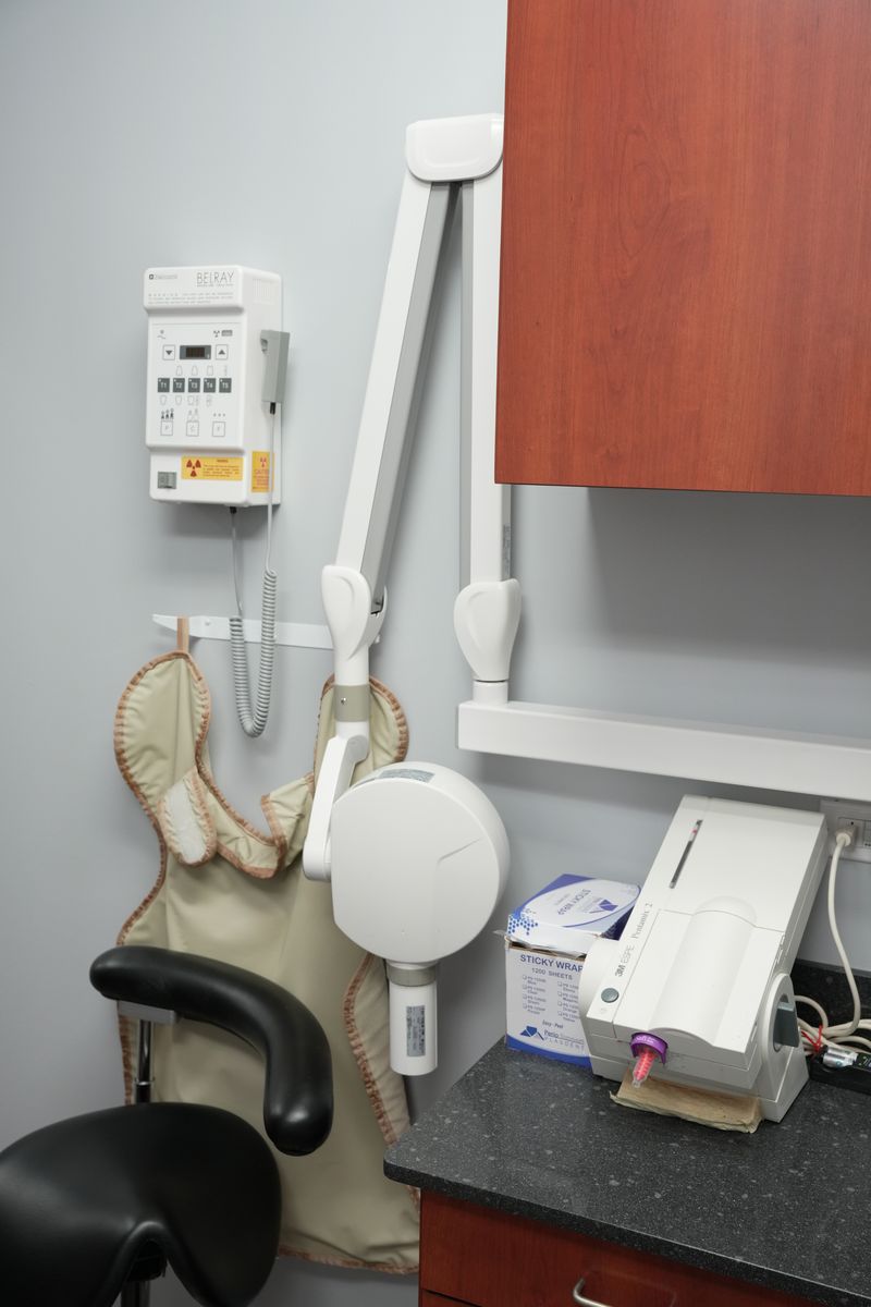 wall xray dentist office